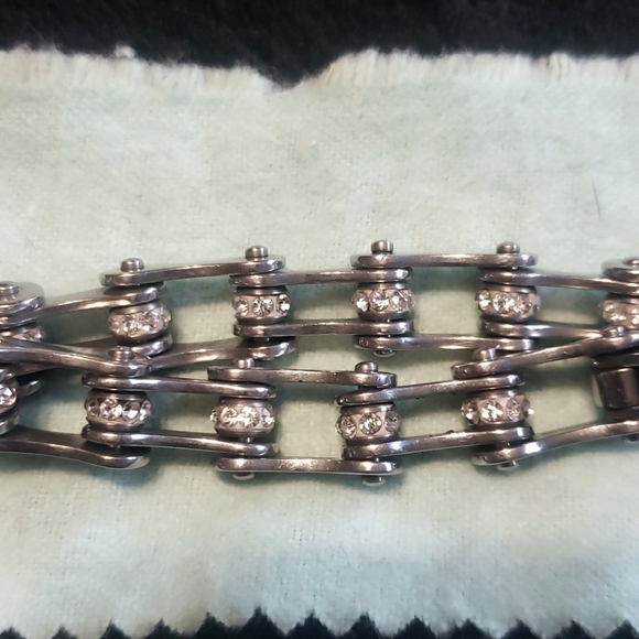 Stainless Steel Chain Bracelet with Rhinestones - Picture 1 of 5